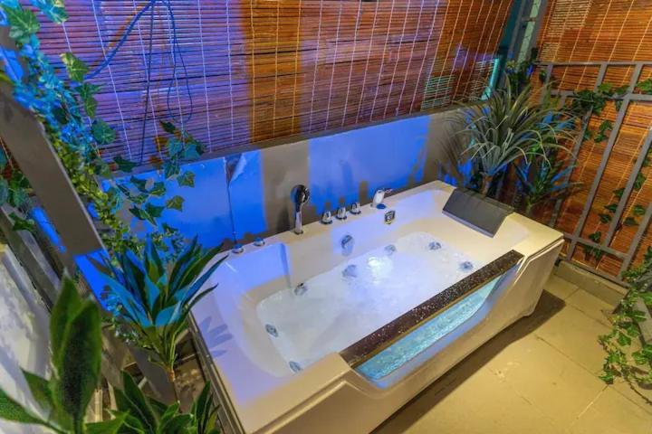 Saigon Hideout Nguyen Trai Appartement Ho Chi Minh-stad Buitenkant foto